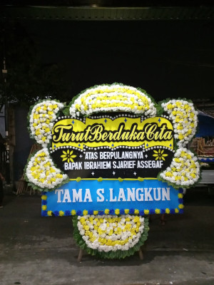 Papan Bunga Duka di Lekor